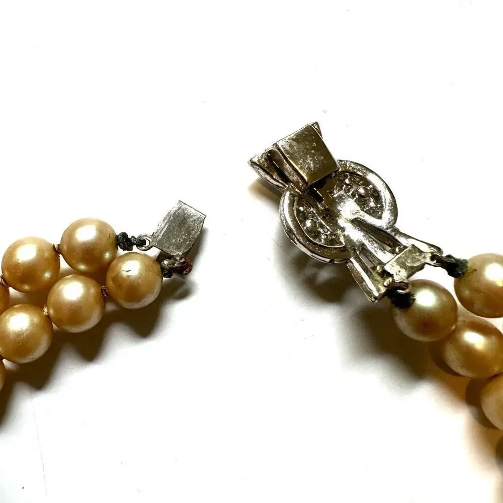 Vintage double strand faux pearl necklace